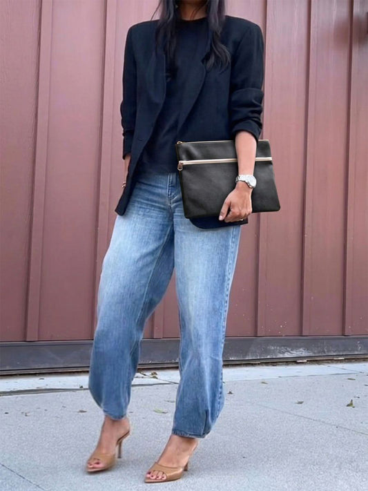Large Essential Flat Pouch in Black