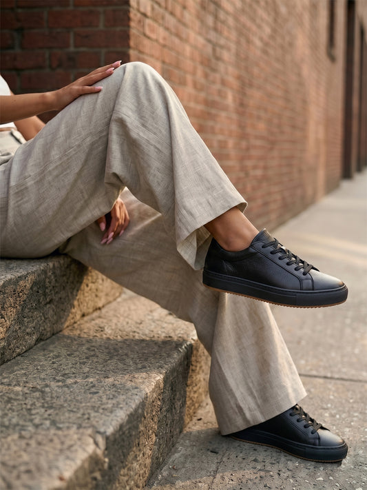 NY Sneakers in Black