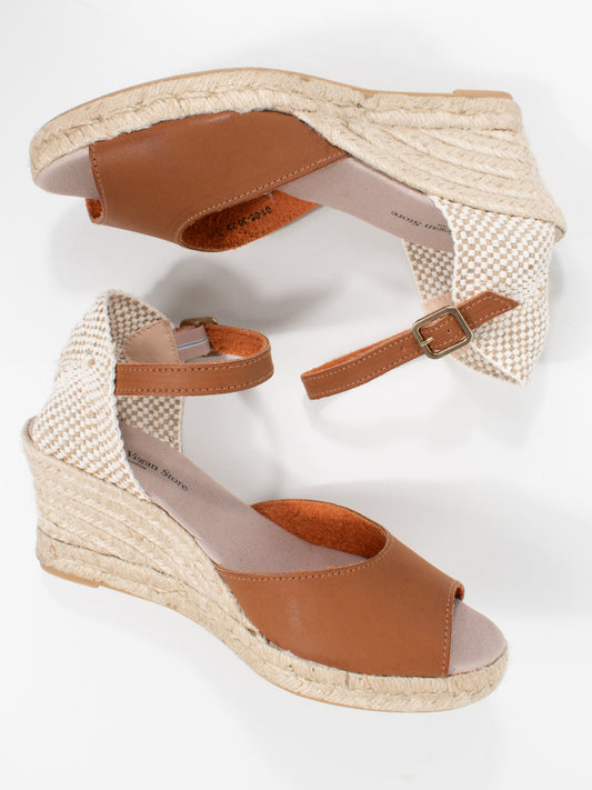 Espadrille Wedges in Tan Canvas