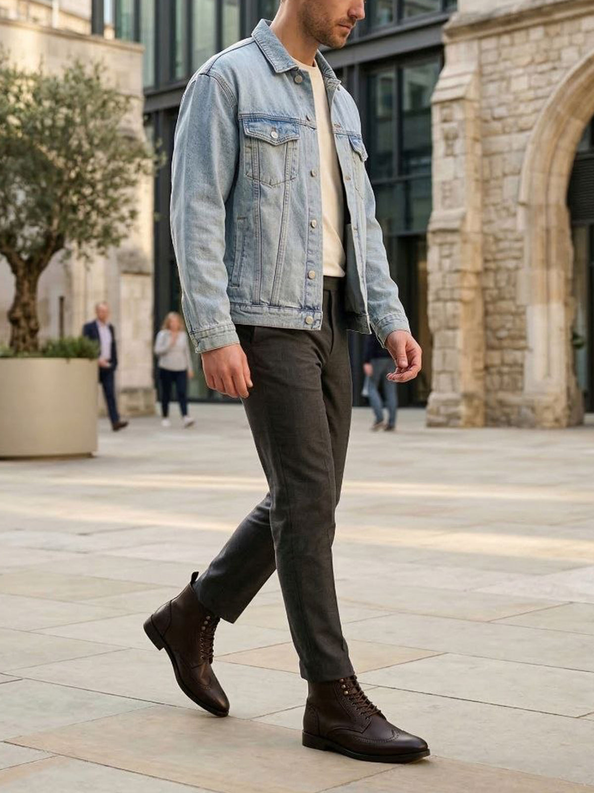 Brogue Boots in Dark Brown