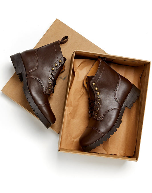 Work Boots in Chestnut