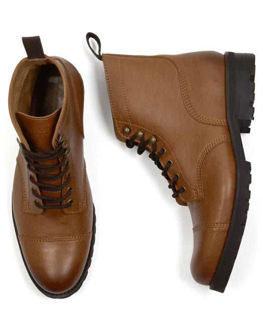 Work Boots in Chestnut