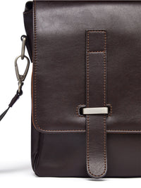 Messenger Bag in Dark Brown