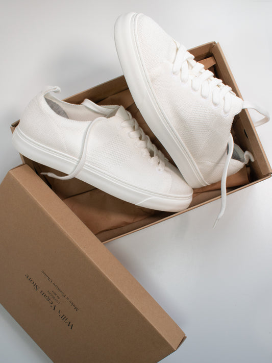 Biodegradable NY Sneakers in White knit