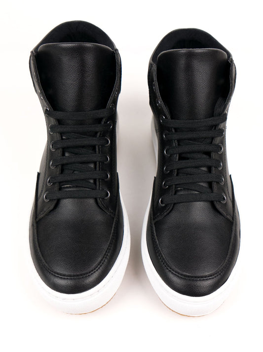Sneaker Boots in Black