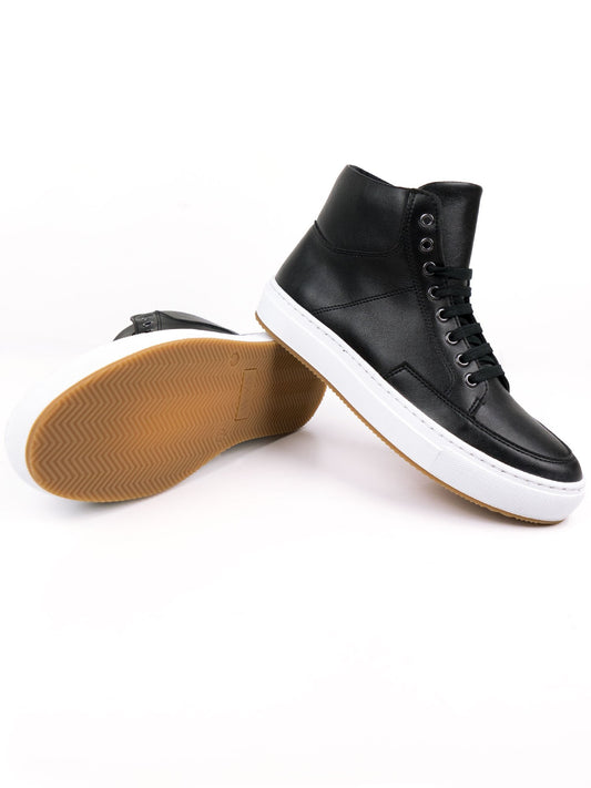 Sneaker Boots in Black