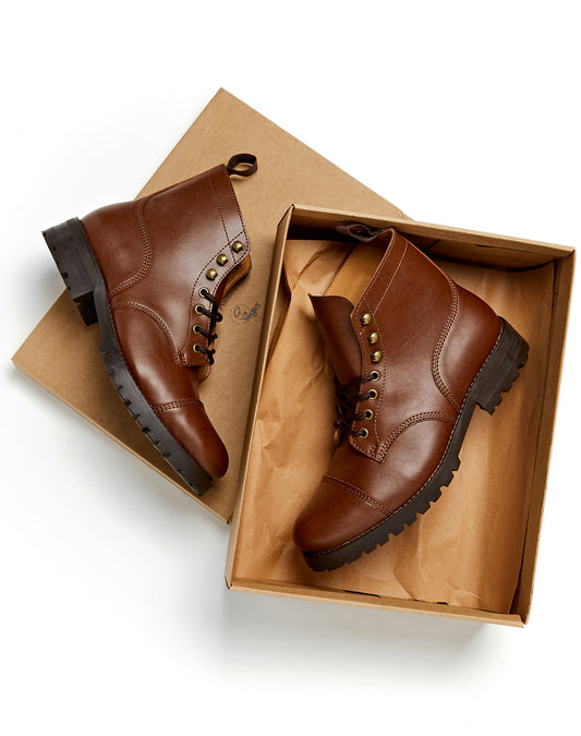 Work Boots in Chestnut