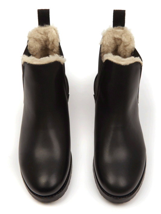 Luxe Insulated Smart Chelsea Boots in Black