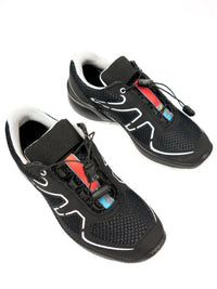 WVSport Oakes Cross Running Trainers