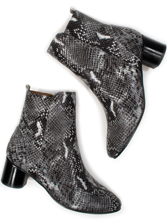 Ankle Boots in Snake Print