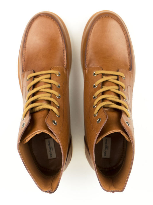 Low Rig Boots in Navy Blue