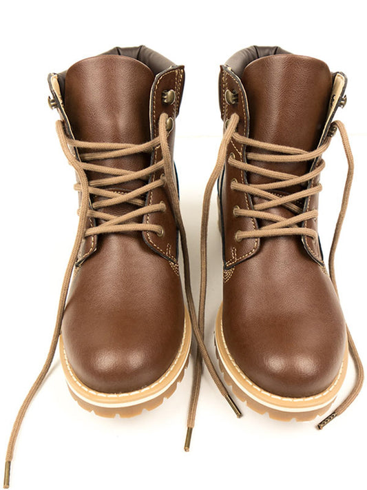 Dock Boots in Black
