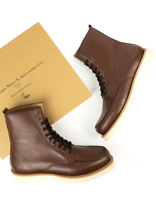 High Rig Boots in Dark Brown