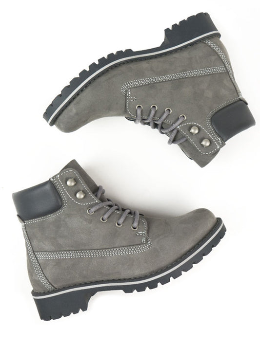 Dock Boots in Black