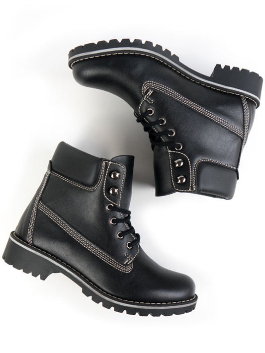 Dock Boots in Black