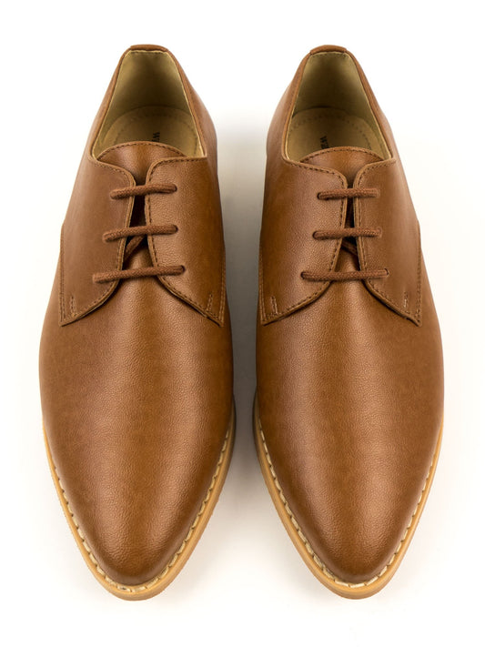 Point Toe Derbys in Brown Vegan Suede, toe detail