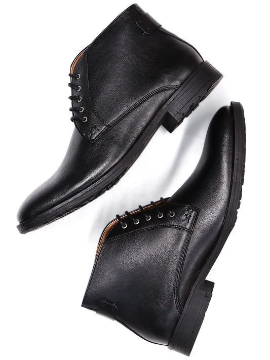 Chukka Boots in Dark Brown